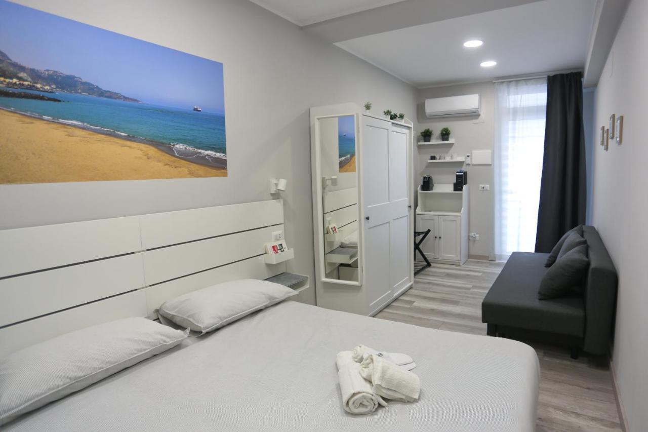 Ag Luxury Rooms Giardini Naxos Exteriör bild