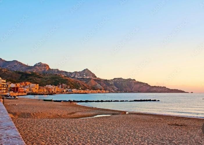 Ag Luxury Rooms Giardini Naxos Exteriör bild